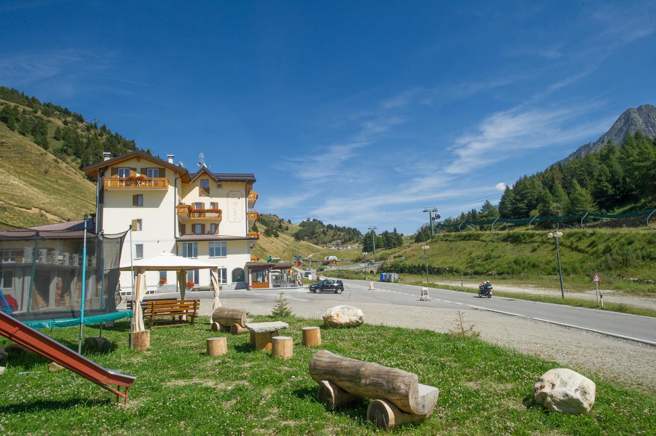 Bezzi Hotel 3*